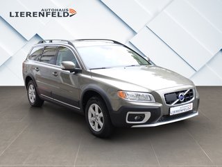 Volvo XC70 2.4D Momentum AWD nur 53 Tkm - photo 2