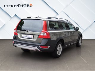 Volvo XC70 2.4D Momentum AWD nur 53 Tkm - photo 3