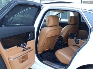 Jaguar XJ 3.0D V6 Portfolio Lang Mega Ausstattung - фото 17