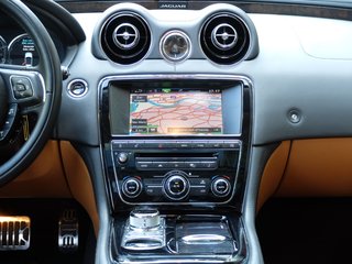 Jaguar XJ 3.0D V6 Portfolio Lang Mega Ausstattung - фото 21