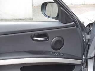 BMW 318 d Leder Navi AHK nur 49 Tkm - foto 10