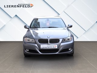 BMW 318 d Leder Navi AHK nur 49 Tkm - foto 2