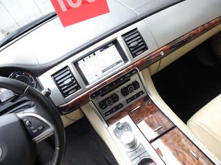 Jaguar XF Sportbrake 3.0 V6 Diesel nur 87 Tkm - photo 12