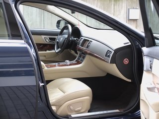 Jaguar XF Sportbrake 3.0 V6 Diesel nur 87 Tkm - photo 14