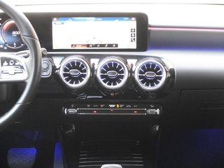 Mercedes-Benz CLA 180 Shooting Brake Automatik nur 11 Tkm - foto 16