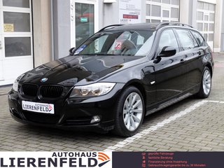 BMW 325i Touring Aut Leder Navi Xenon AHK - photo 1