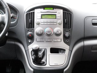 Hyundai H-1 2.5 CRDi Travel Premium 8 Sitze 1.Hand 91 Tkm - bilder 13