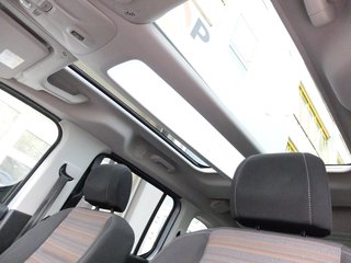 Opel Combo Life 1.5 CDTi Innovation Panorama Navi - bilder 12