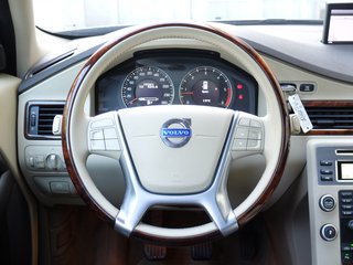 Volvo XC70 2.4D Kinetic Leder aus 1.Hand nur 72 Tkm - photo 15