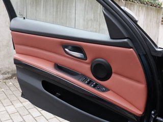 BMW 318i Leder aus 1.Hand nur 31 Tkm - photo 7