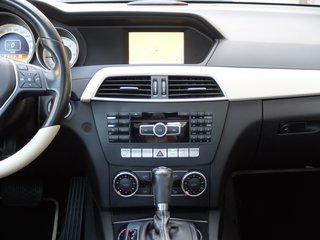 Mercedes-Benz C 220 Coupe Automatik Leder Panorama - фото 18