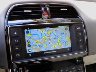 Jaguar XE Automatik Leder aus 1.Hand nur 22 Tkm - фото 8