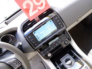 Jaguar XE Automatik Leder aus 1.Hand nur 22 Tkm - фото 11