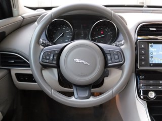 Jaguar XE Automatik Leder aus 1.Hand nur 22 Tkm - фото 17