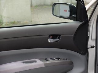 Toyota Prius Sol nur 68 Tkm wie neu - photo 9
