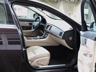 Jaguar XF 2.2d Facelift Jaguar Scheckheft - bilder 14