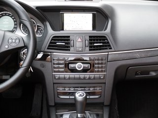 Mercedes-Benz E 250 Cabrio CGI Mega Ausstattung - photo 19