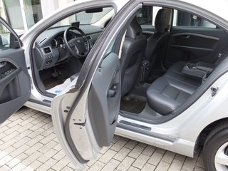 Volvo S80 2.4D Automatik Leder Navi 1.hand - photo 12