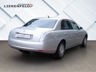 Lancia Thesis 2.4 20V Comfortronic Emblema nur 83 Tkm - фото 5
