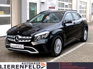 Mercedes-Benz GLA 180 Navi Rückfahrkamera 1.Hand - bilder 1