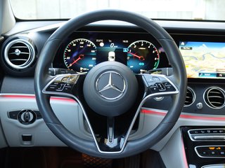 Mercedes-Benz E 300 T de 4Matic Vollleder 1.Hand - photo 18