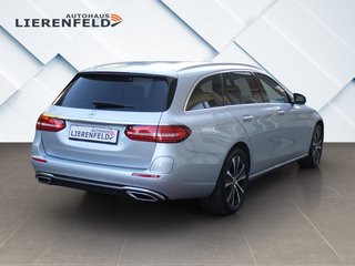 Mercedes-Benz E 300 T de 4Matic Vollleder 1.Hand - photo 5