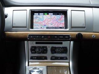 Jaguar XF 2.2 Diesel aus 1.Hand MWsT ausweisbar - фото 15