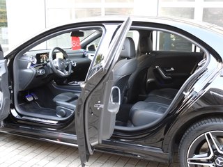 Mercedes-Benz A 250 e Limousine Edition 2020 AMG Line - bilder 14