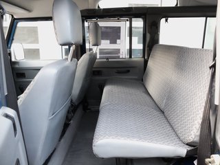 Land Rover Defender 2.5 Td5 TD5 110 S.W. County 1.Hand - photo 12