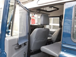Land Rover Defender 2.5 Td5 TD5 110 S.W. County 1.Hand - photo 13