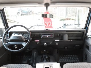 Land Rover Defender 2.5 Td5 TD5 110 S.W. County 1.Hand - photo 16