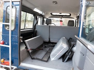Land Rover Defender 2.5 Td5 TD5 110 S.W. County 1.Hand - photo 14