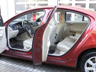 Volvo S60  Summum Scheckheft Top Ausstattung - фото 11