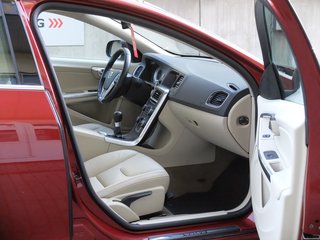 Volvo S60  Summum Scheckheft Top Ausstattung - фото 13