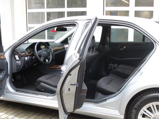 Mercedes-Benz E 350 CGI BlueEfficiency nur 17 Tkm neuwertig - photo 12