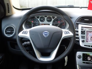 Lancia Delta 1.6 Diesel Platino Leder Panrama nur 68 Tkm - bilder 16