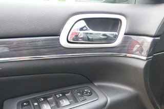 Jeep Grand Cherokee 3.0 CRD Overland *PANO*AHK*2.HAND*SCHECKHEFT - bilder 11