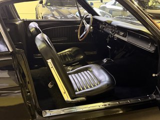 Ford 1965 4.7 Fastback Hertz GT 350 H - photo 8