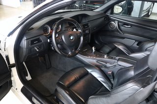 BMW M3 E93 Cabriolet * SCHECKHEFT*JAHRESWAGEN ZUSTAND - photo 5