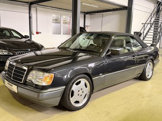 Mercedes-Benz E 320 Cabrio Sportline *H-Kennzeichen*Sammler - bilder 3