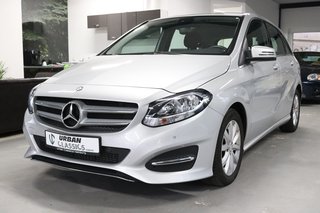 Mercedes-Benz B 180 Edition Style 7G *PDC*NAVI*TEMPOMAT - foto 1