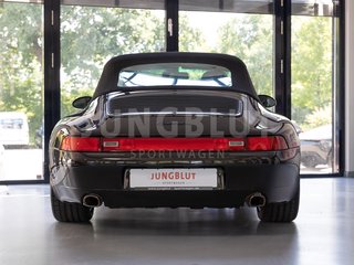 Porsche 993 Carrera Cabriolet + TOP Zustand + deutsche Auslieferung - bilder 4