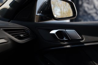 BMW 120i M + BLACK SAPPHIRE + 2. Hand - bilder 17