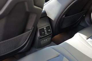 BMW 120i M + BLACK SAPPHIRE + 2. Hand - bilder 22