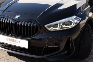 BMW 120i M + BLACK SAPPHIRE + 2. Hand - bilder 28