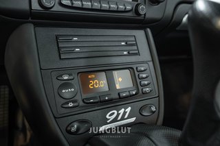 Porsche 996 Jubiläumsmodell "40 Jahre 911" + BOSE + SITZHEIZUNG - photo 31