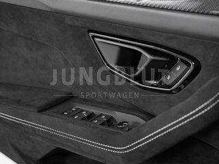 Lamborghini Urus Performante NEW, ADAS, MY25, B&O, Grigio Nimbus (Silber) - photo 37