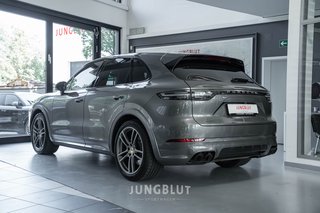 Porsche Cayenne Turbo PANO + APPROVED + STANDHEIZUNG +AHK + SPORT DESIGN - bilder 3
