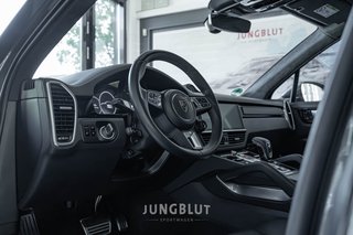Porsche Cayenne Turbo PANO + APPROVED + STANDHEIZUNG +AHK + SPORT DESIGN - bilder 5