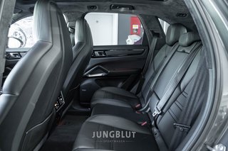 Porsche Cayenne Turbo PANO + APPROVED + STANDHEIZUNG +AHK + SPORT DESIGN - bilder 58